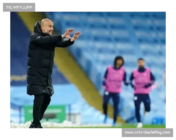 意大利88分钟破僵局，曼奇尼冲顶后滑跪庆祝